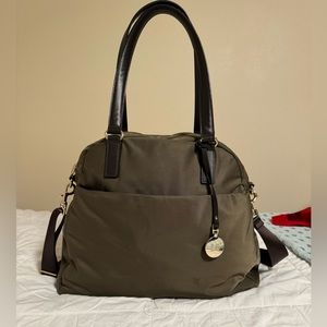 The O.M.G.- Nylon - Army Green / Gold / Camel